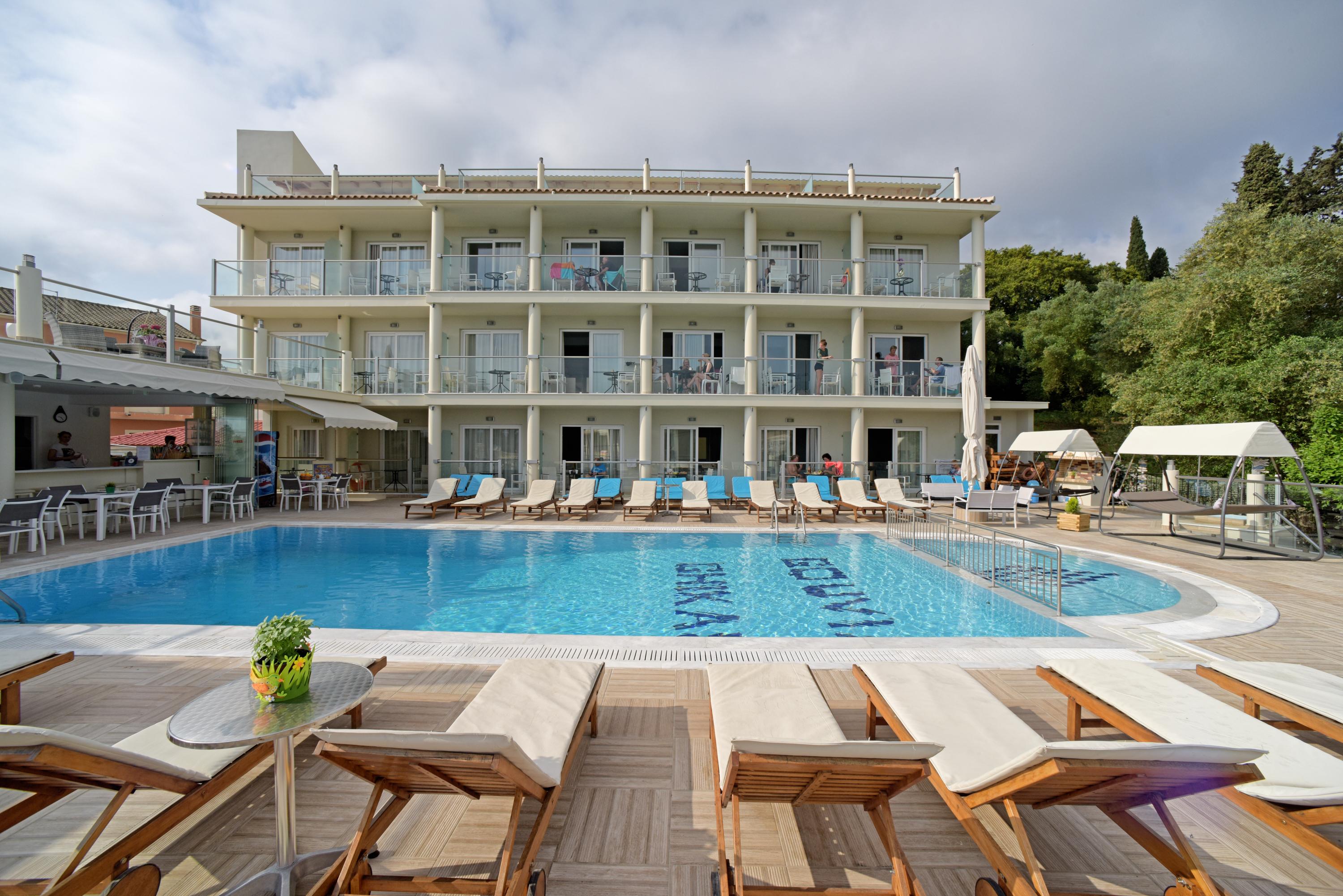 Palapart Gikas Suites And Studios Gouvia Exterior photo